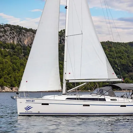 Bavaria Cruiser 41 - Nina Sailing Boat * 스플리트